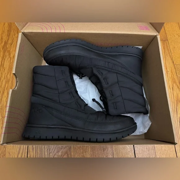 NEW Ryka Solace Snow Boots Size 8.5 - Picture 6 of 7